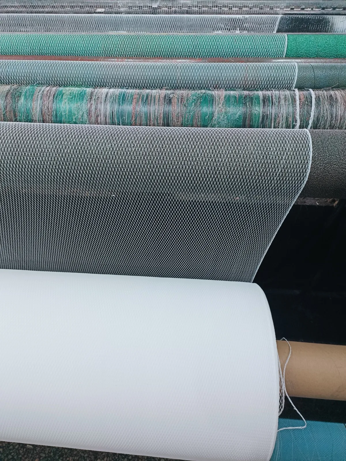 HDPE bird netting knitted at the OMB factory