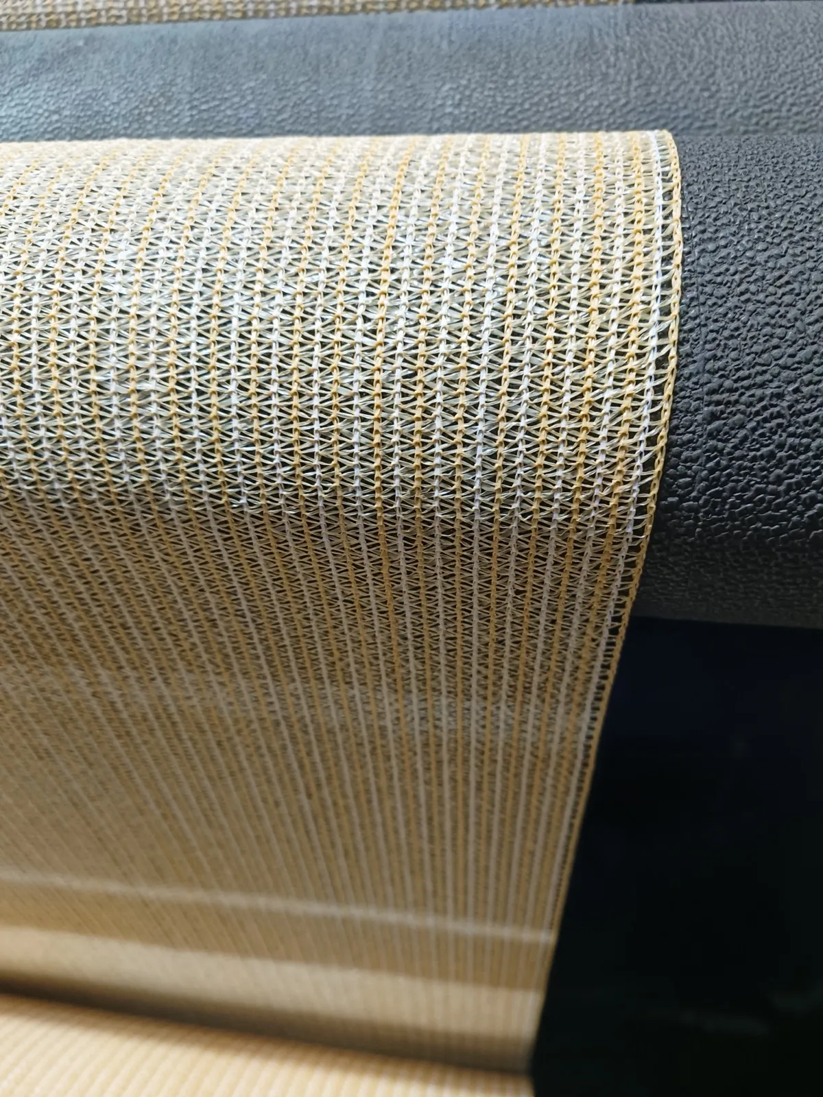 Shade sail fabric roll, knitted HDPE